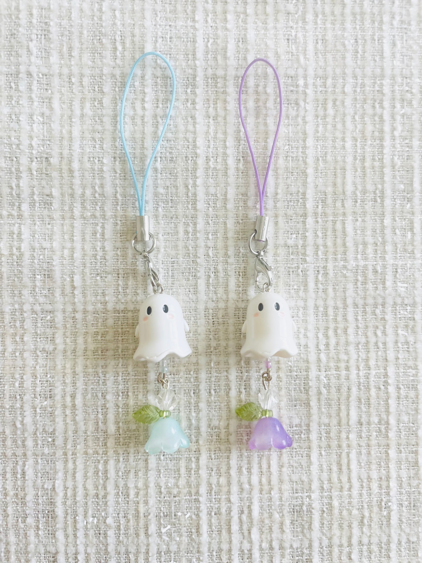 Petits fantômes fleuris 🌸